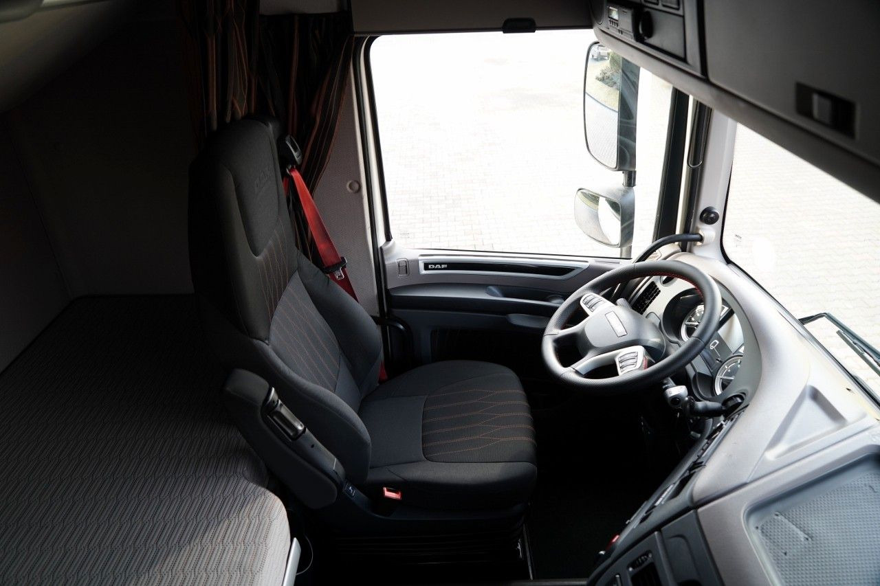 Тягач DAF XF 480 / SPACE CAB / RETARDER / OPONY 100%: фото 27