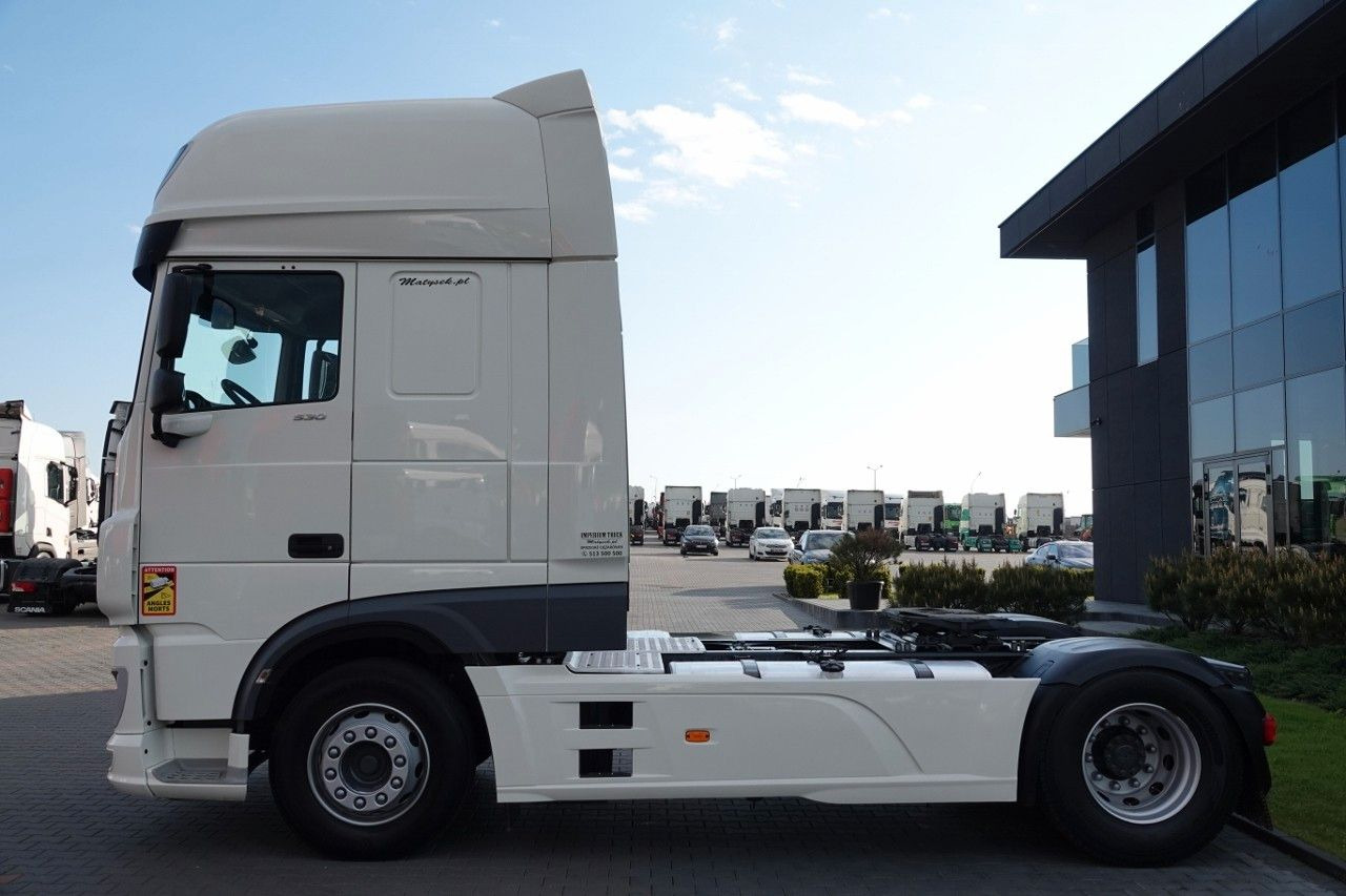 DAF XF 530 / RETARDER / I-PARK COOL / SSC / OPONY 1 - Тягач: фото 3 DAF XF 530 / RETARDER / I-PARK COOL / SSC / OPONY 1 - Тягач: фото 3