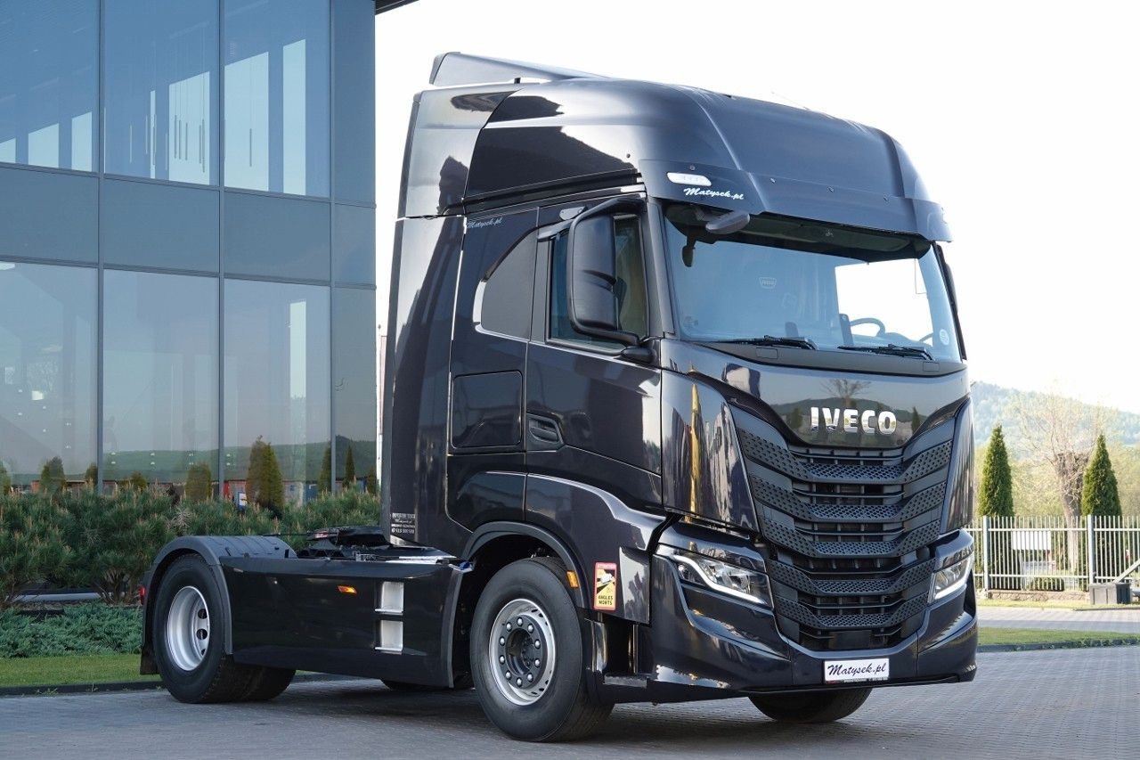 Iveco S-WAY / 530 / RETARDER / I-PARK COOL / FULL AIRM - Тягач: фото 1 Iveco S-WAY / 530 / RETARDER / I-PARK COOL / FULL AIRM - Тягач: фото 1