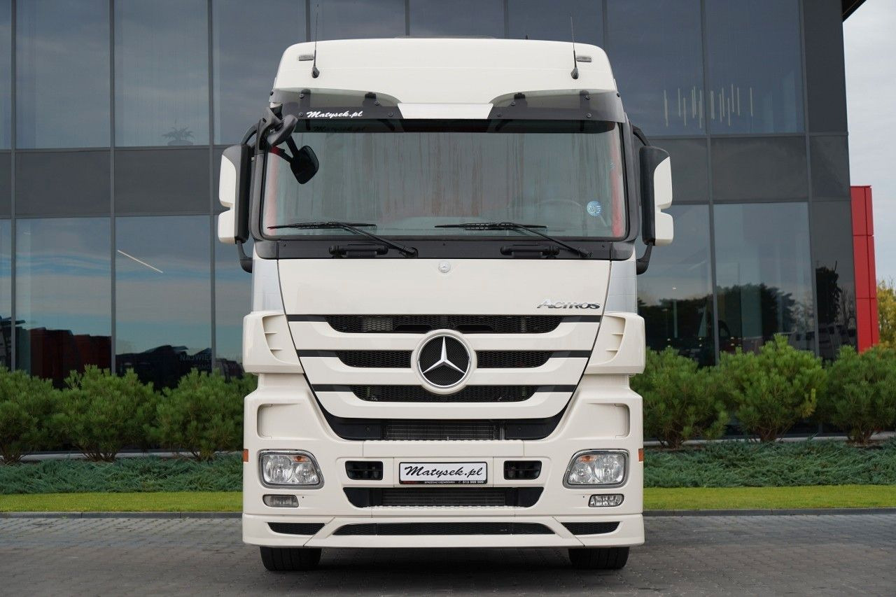 Mercedes-Benz ACTROS 1844 / HYDRAULIKA / 2010 / - Тягач: фото 3 Mercedes-Benz ACTROS 1844 / HYDRAULIKA / 2010 / - Тягач: фото 3