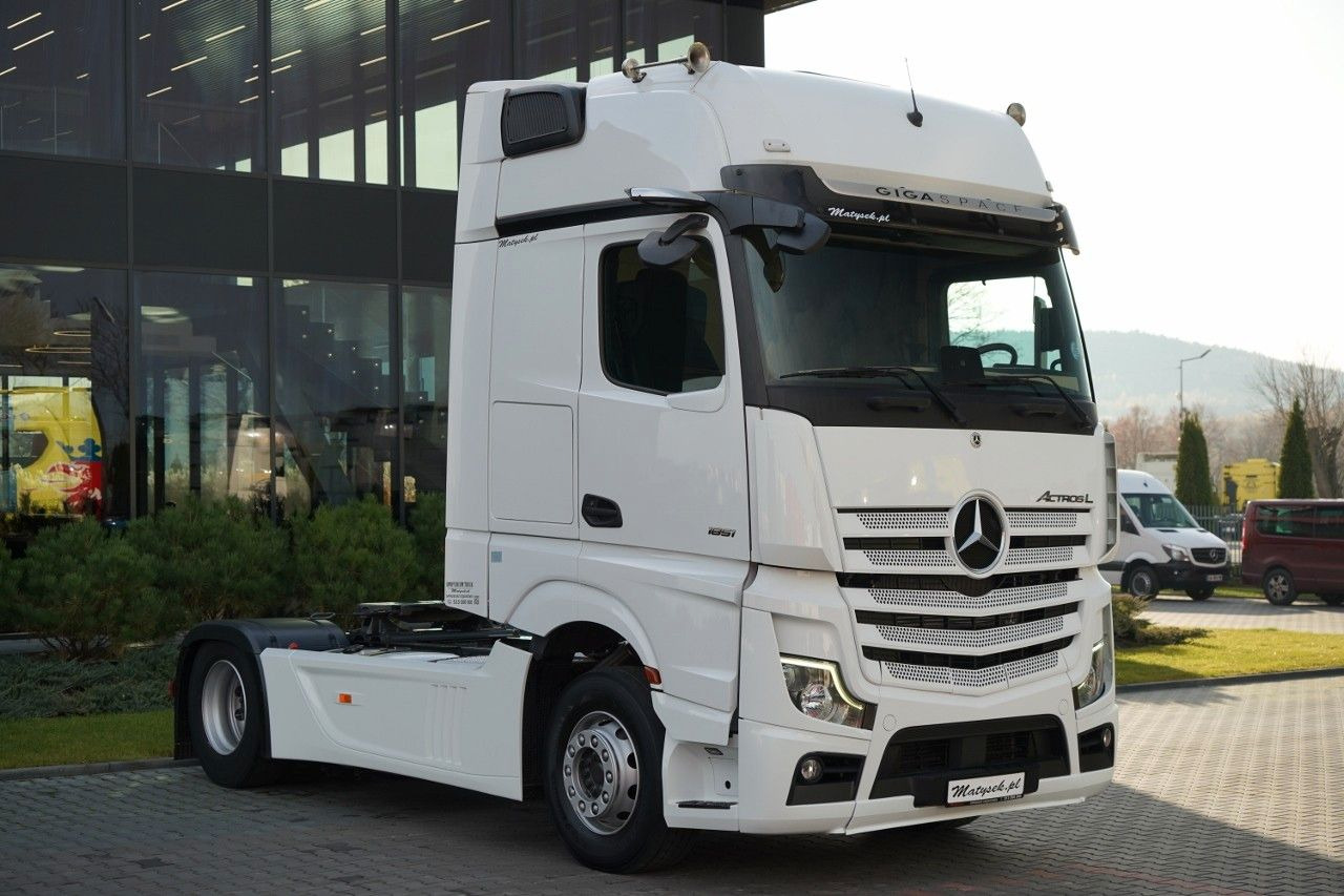 Mercedes-Benz ACTROS L 1851 / GIGA SPACE / RETARDER / 2022 R - Тягач: фото 4 Mercedes-Benz ACTROS L 1851 / GIGA SPACE / RETARDER / 2022 R - Тягач: фото 4