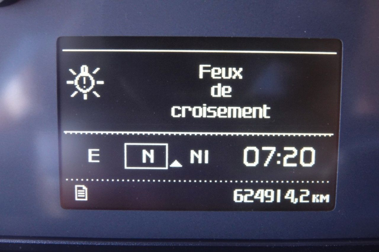 Тягач Volvo FM 450 / ADR / HYDRAULIKA /  RETARDER / ALUFELGI: фото 19 Тягач Volvo FM 450 / ADR / HYDRAULIKA /  RETARDER / ALUFELGI: фото 19