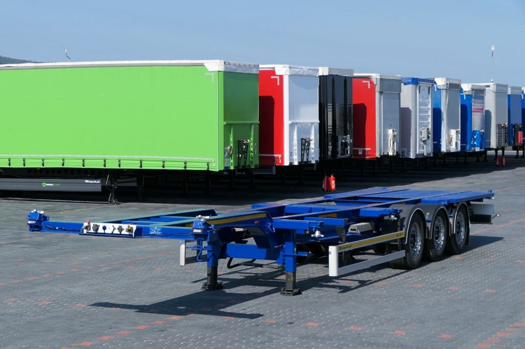 Wielton CHASISS / FOR CONTAINERS / LIFTED AXLE / SAF / - Полуприцеп-контейнеровоз/ Сменный кузов: фото 1 Wielton CHASISS / FOR CONTAINERS / LIFTED AXLE / SAF / - Полуприцеп-контейнеровоз/ Сменный кузов: фото 1