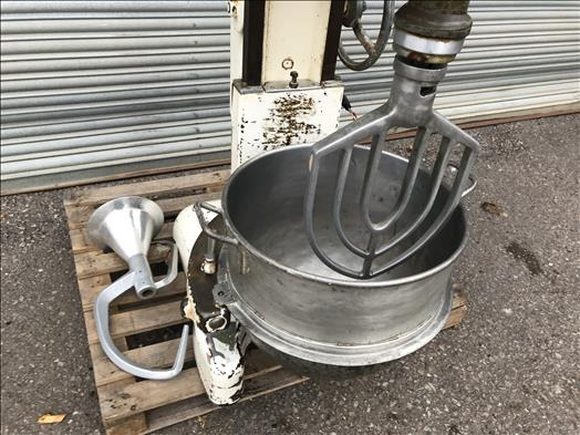 Hobart ME800 80L planetary mixer - Пищевое оборудование: фото 4 Hobart ME800 80L planetary mixer - Пищевое оборудование: фото 4