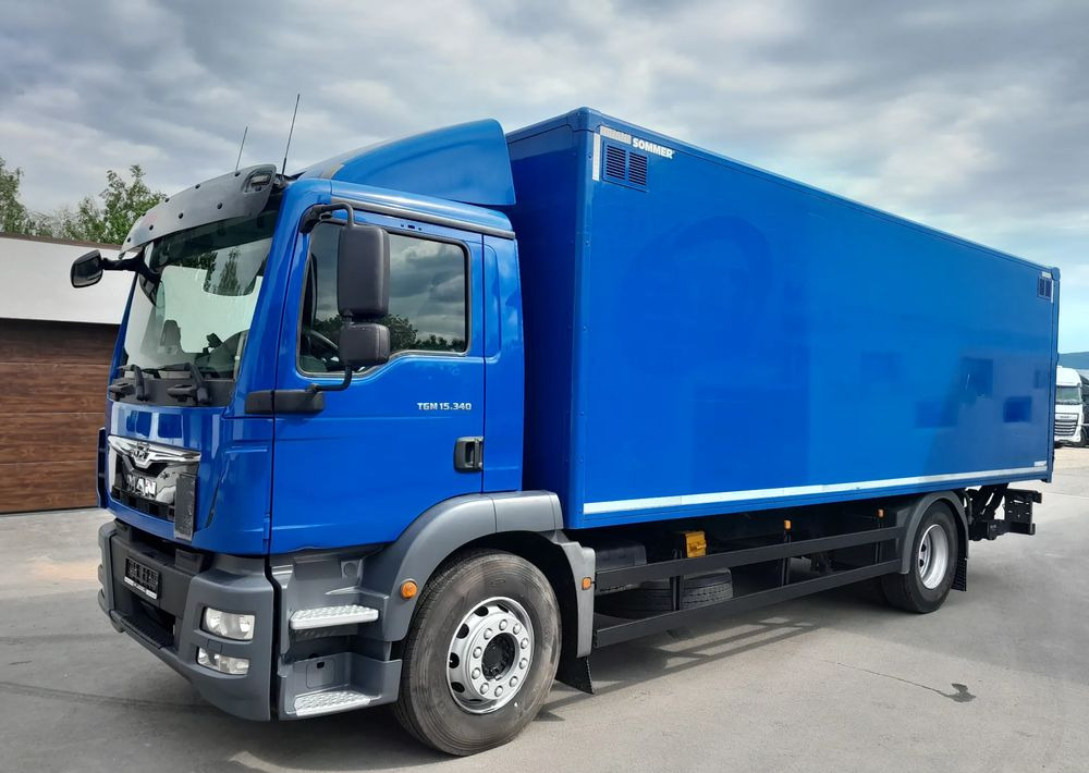 MAN TGM 15.340/ 18.340 kontener / - Грузовик с закрытым кузовом: фото 1 MAN TGM 15.340/ 18.340 kontener / - Грузовик с закрытым кузовом: фото 1