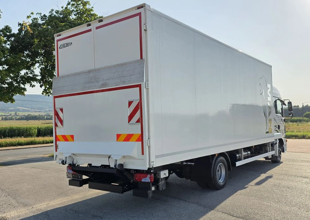 MAN TGL 12.250 / KONTENER / IZOTERMA / WINDA / 2019R / EURO 6 / PEŁEN SERWIS / 6 TON ŁADOWNOŚĆ / SPROWADZONY / ZADBANY / JAK NOWY / KSIĄŻKA SERWISOWA / E6 / 17 PALET - Грузовик с закрытым кузовом: фото 5 MAN TGL 12.250 / KONTENER / IZOTERMA / WINDA / 2019R / EURO 6 / PEŁEN SERWIS / 6 TON ŁADOWNOŚĆ / SPROWADZONY / ZADBANY / JAK NOWY / KSIĄŻKA SERWISOWA / E6 / 17 PALET - Грузовик с закрытым кузовом: фото 5