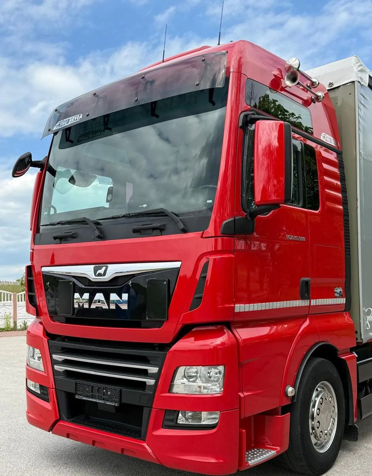 MAN TGX 26.500/LIFT/6X2/KLIMA POSTOJOWA/18PALET/E6/FIRANKA/WINDA/NISKI PRZEBIEG/JEDEN WŁAŚCICIEL/PODWIESZANA OŚ - Тентованный грузовик: фото 4 MAN TGX 26.500/LIFT/6X2/KLIMA POSTOJOWA/18PALET/E6/FIRANKA/WINDA/NISKI PRZEBIEG/JEDEN WŁAŚCICIEL/PODWIESZANA OŚ - Тентованный грузовик: фото 4