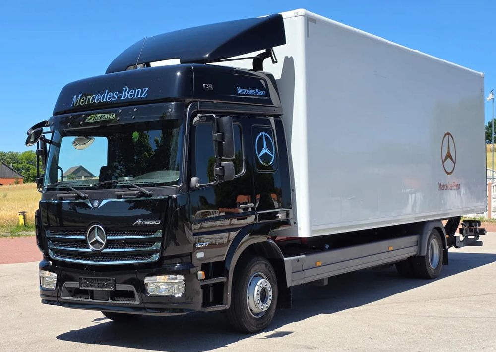 Mercedes-Benz ATEGO 1527/1530/IZOTERMA/WINDA/SPROWADZONY/E6/PIERWSZY WŁAŚCICIEL/AUTOMAT/18EURO PALET/STAN BARDZO DOBRY - Рефрижератор: фото 1 Mercedes-Benz ATEGO 1527/1530/IZOTERMA/WINDA/SPROWADZONY/E6/PIERWSZY WŁAŚCICIEL/AUTOMAT/18EURO PALET/STAN BARDZO DOBRY - Рефрижератор: фото 1