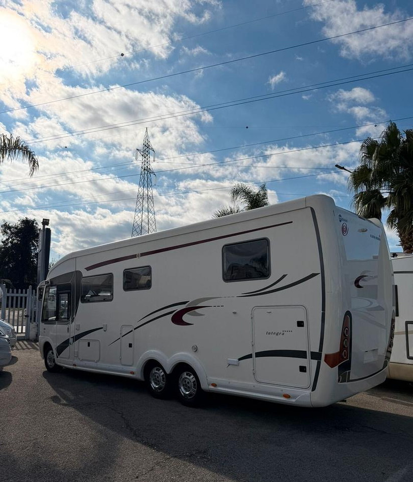 Euramobil INTEGRA 850 - Дом на колесах: фото 4 Euramobil INTEGRA 850 - Дом на колесах: фото 4