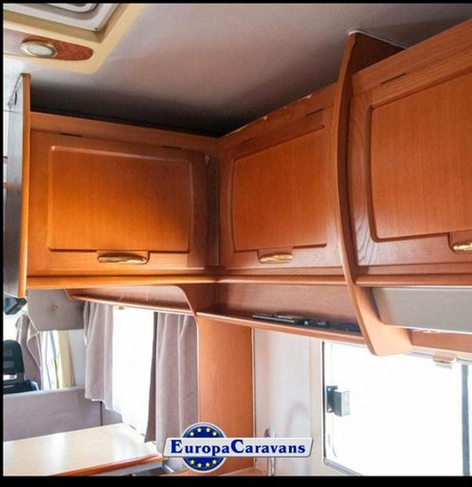 Elnagh doral 115 - Альковный автодом: фото 5 Elnagh doral 115 - Альковный автодом: фото 5
