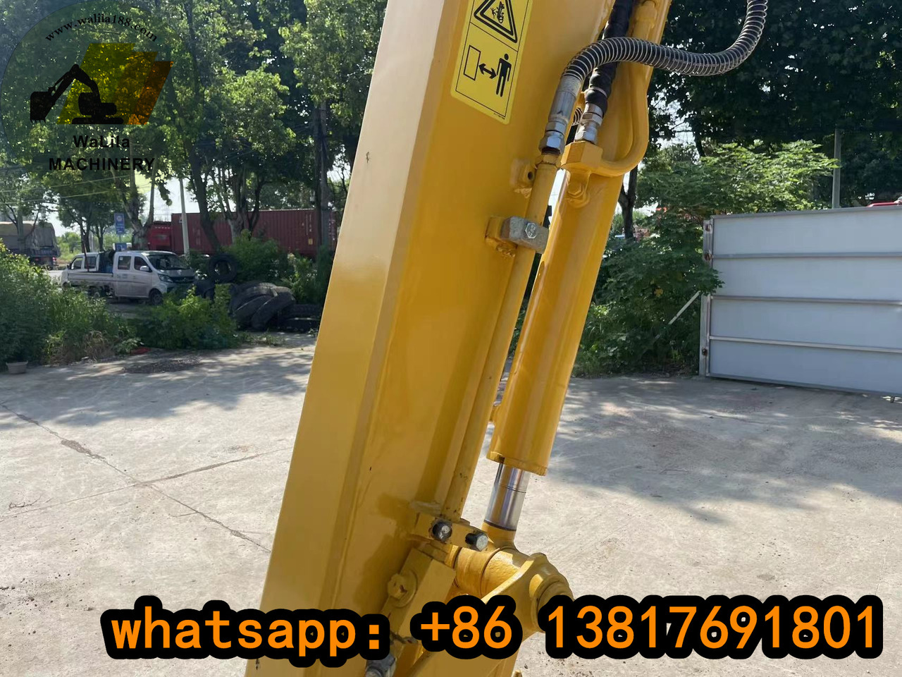 KOMATSU PC40MR - Мини-экскаватор: фото 3 KOMATSU PC40MR - Мини-экскаватор: фото 3