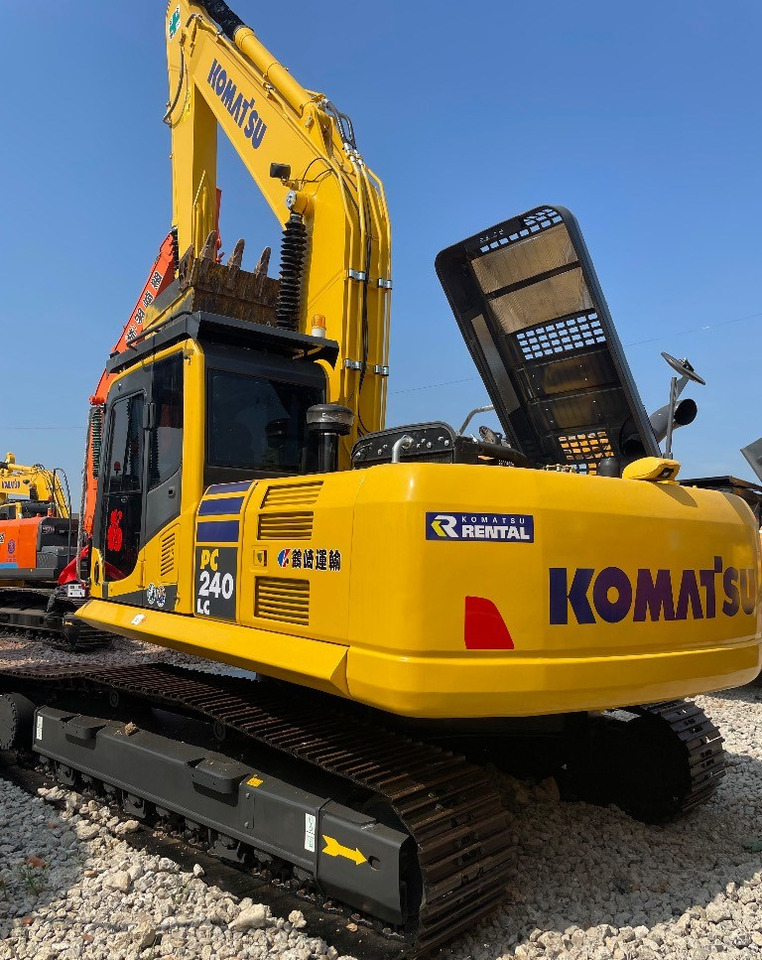 Komatsu PC 240 PC220 PC240-8 - Гусеничный экскаватор: фото 5 Komatsu PC 240 PC220 PC240-8 - Гусеничный экскаватор: фото 5