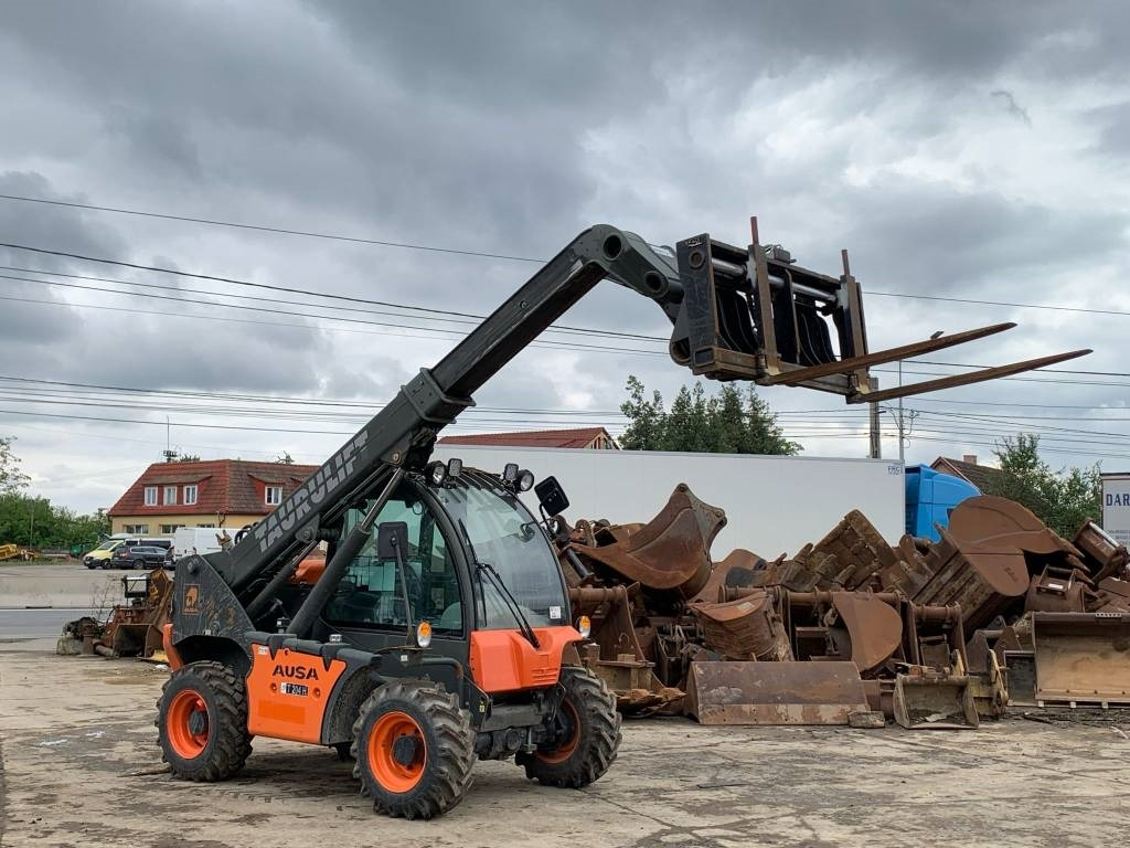 Ausa T 204 H - Телескопический погрузчик: фото 1 Ausa T 204 H - Телескопический погрузчик: фото 1