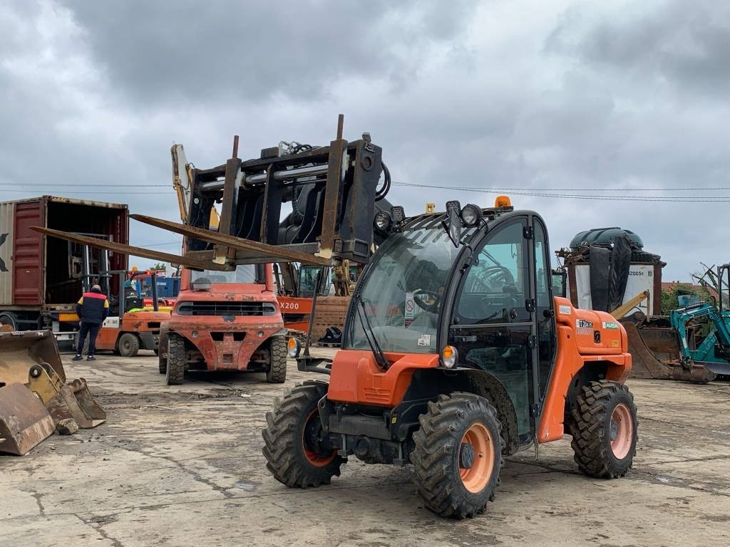 Ausa T 204 H - Телескопический погрузчик: фото 2 Ausa T 204 H - Телескопический погрузчик: фото 2