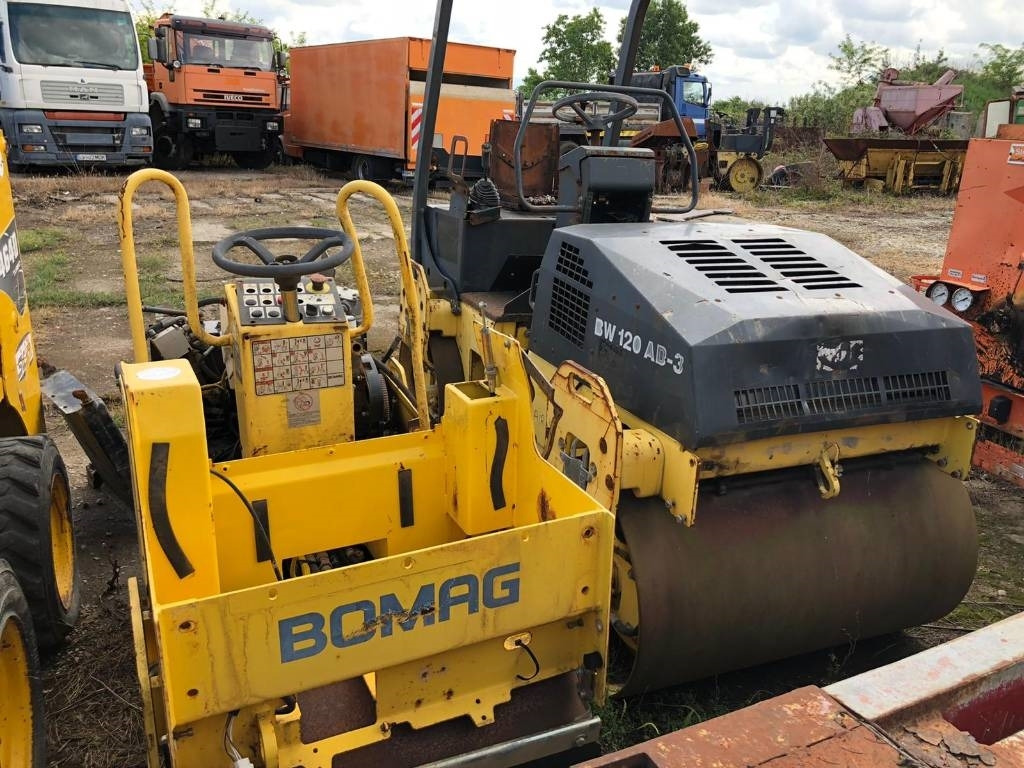 Bomag BW 135 AD FOR PARTS - Каток: фото 2 Bomag BW 135 AD FOR PARTS - Каток: фото 2