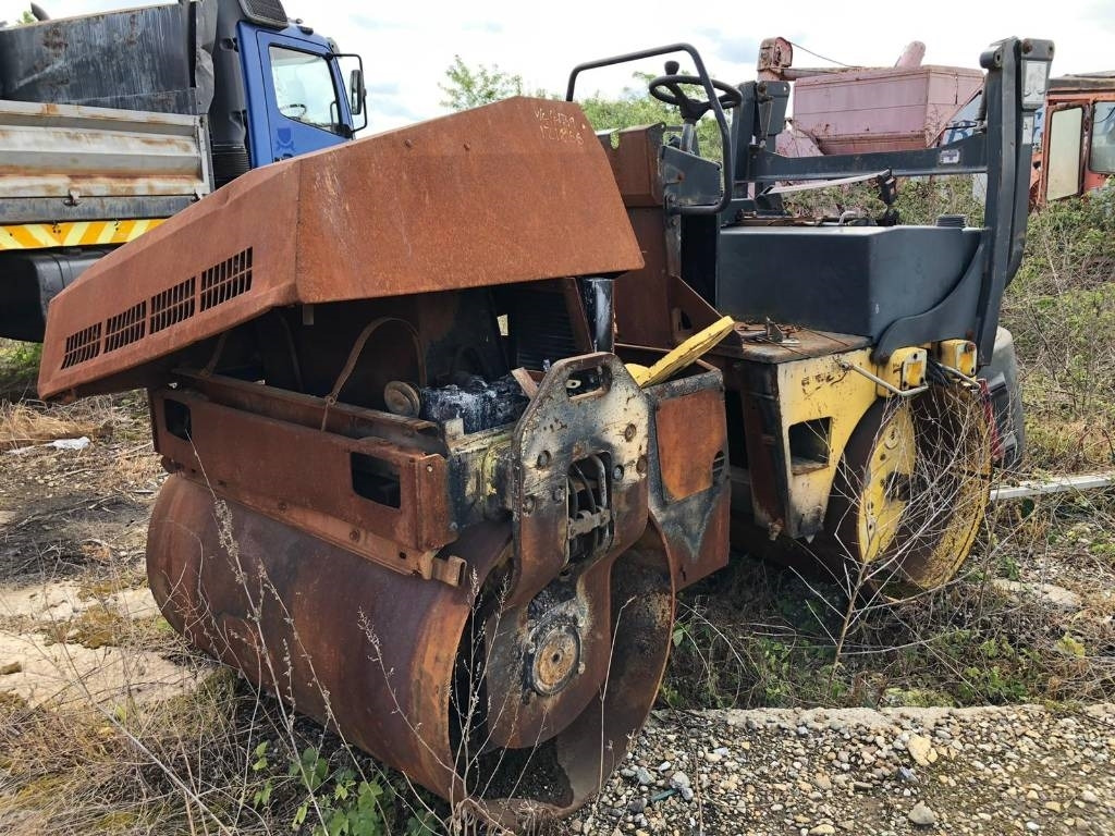 Bomag BW 135 AD FOR PARTS - Каток: фото 3 Bomag BW 135 AD FOR PARTS - Каток: фото 3