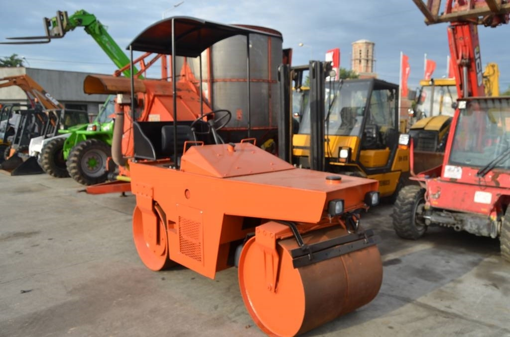 Bomag BW 90 - Дорожный каток: фото 2 Bomag BW 90 - Дорожный каток: фото 2