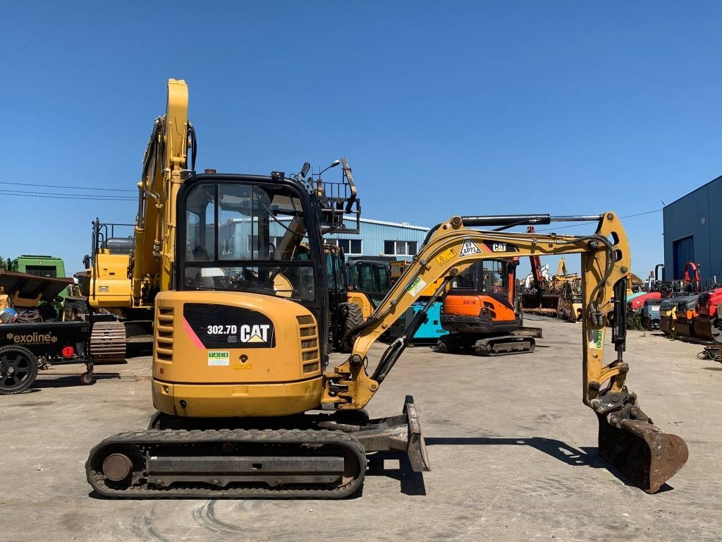 CAT 302.7 CR  - Мини-экскаватор: фото 3 CAT 302.7 CR  - Мини-экскаватор: фото 3