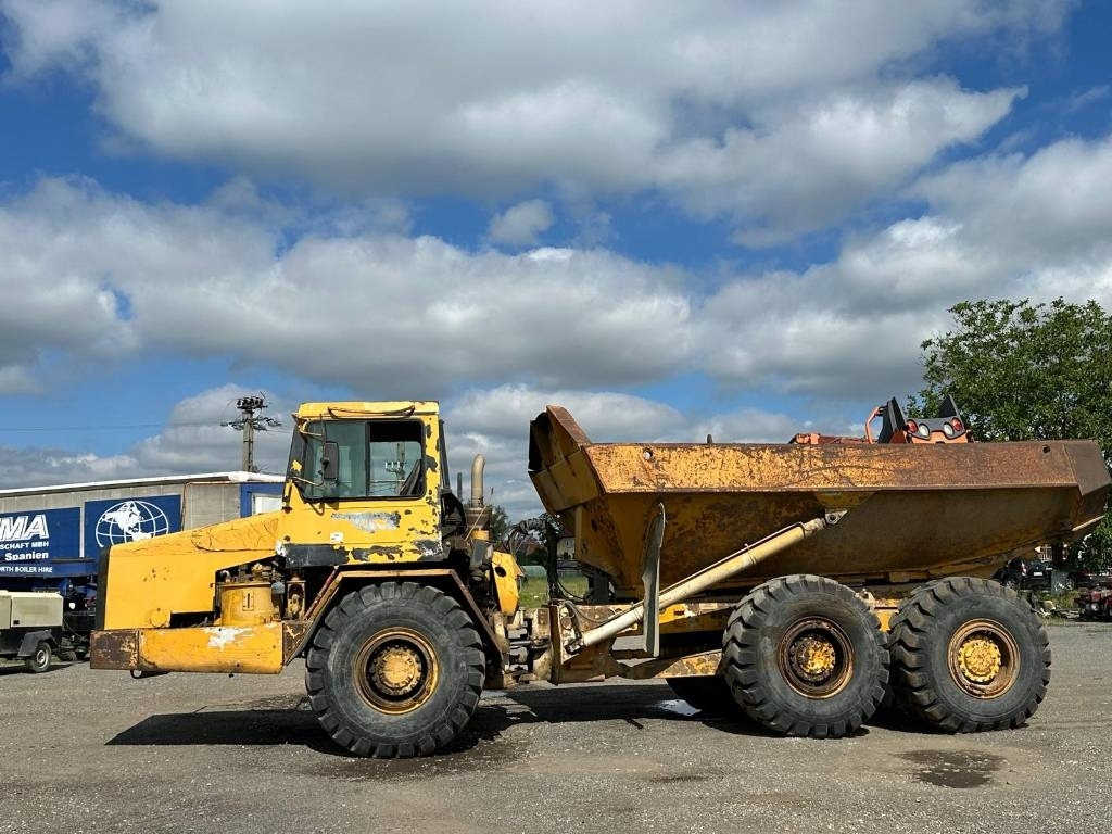 CAT D 300 E - Сочленённый самосвал: фото 2 CAT D 300 E - Сочленённый самосвал: фото 2