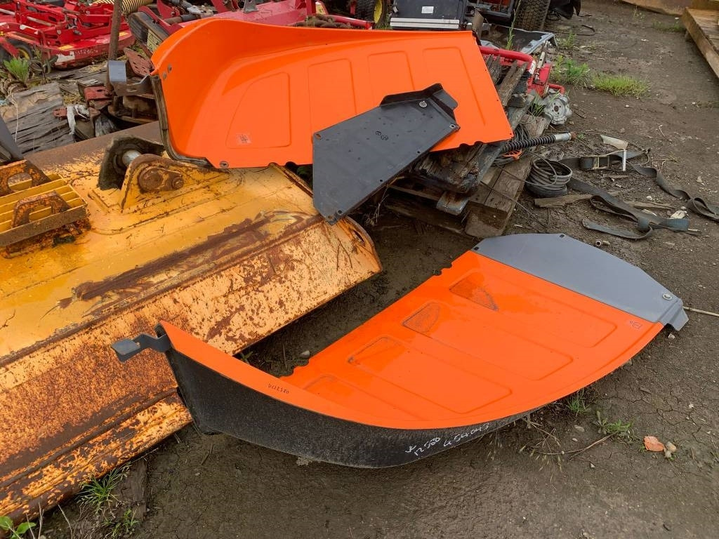 Hamm H16i H18i H20i BONNET  - Рама/ Шасси для Строительной техники: фото 2 Hamm H16i H18i H20i BONNET  - Рама/ Шасси для Строительной техники: фото 2