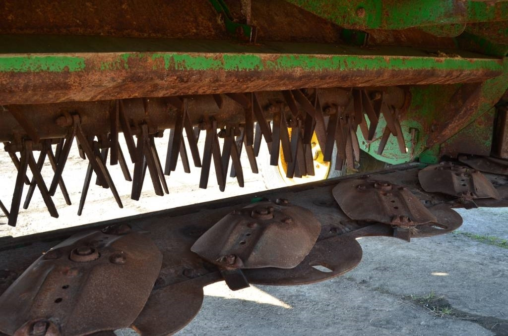 John Deere 530 - Косилка: фото 5 John Deere 530 - Косилка: фото 5