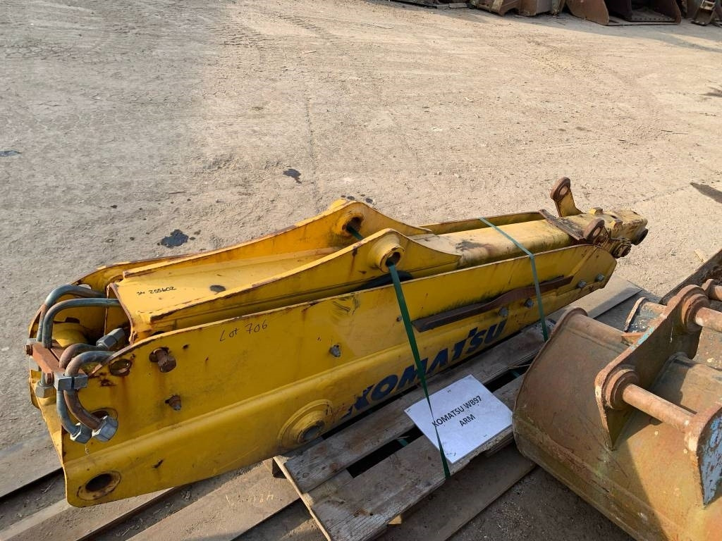 Komatsu WB97 BULDOEXCAVATOR ARM - Стрела для Строительной техники: фото 2 Komatsu WB97 BULDOEXCAVATOR ARM - Стрела для Строительной техники: фото 2