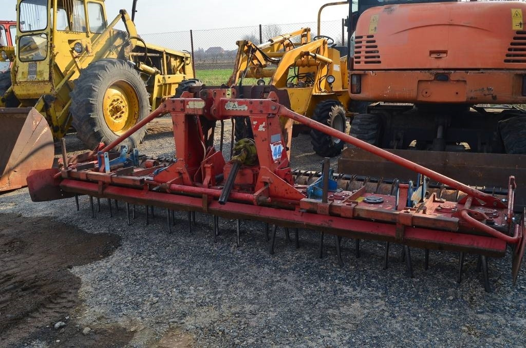 Lely Roterra - Активная борона: фото 1 Lely Roterra - Активная борона: фото 1