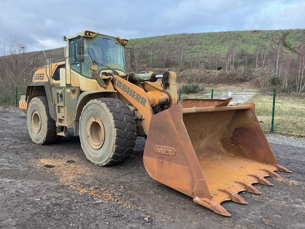 Liebherr L 566 - Колёсный погрузчик: фото 4 Liebherr L 566 - Колёсный погрузчик: фото 4