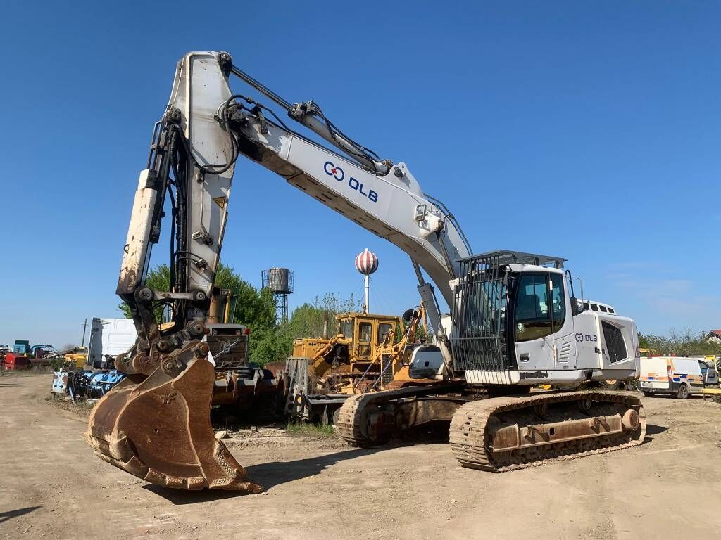 Liebherr R 936 LC Liebherr R 936 LC - Гусеничный экскаватор: фото 1 Liebherr R 936 LC Liebherr R 936 LC - Гусеничный экскаватор: фото 1