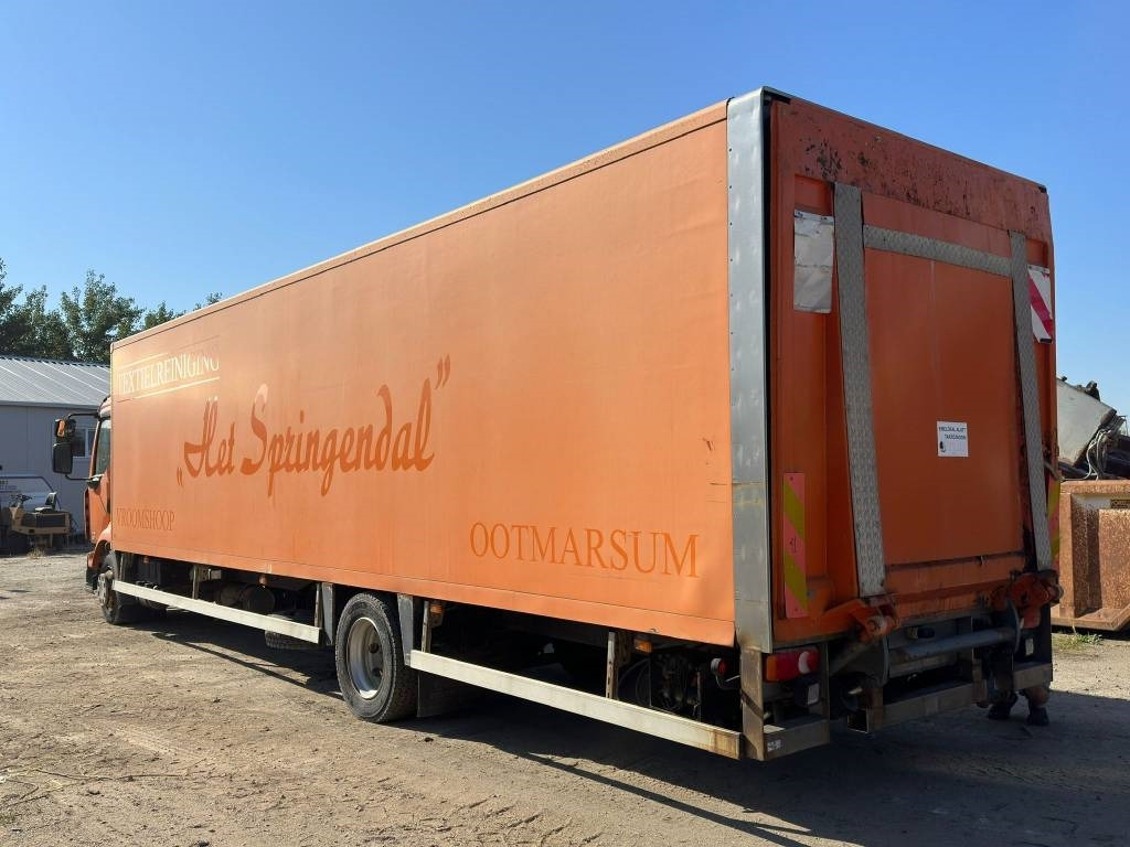 Renault Midlum 220 DCI - Грузовик с закрытым кузовом: фото 2 Renault Midlum 220 DCI - Грузовик с закрытым кузовом: фото 2