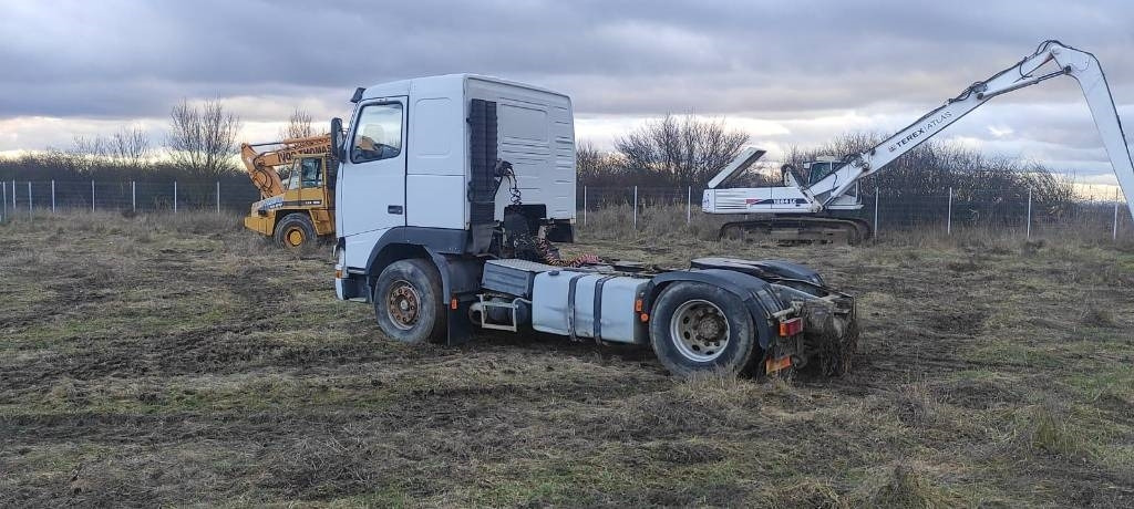 Volvo FH12 380  - Тягач: фото 4 Volvo FH12 380  - Тягач: фото 4