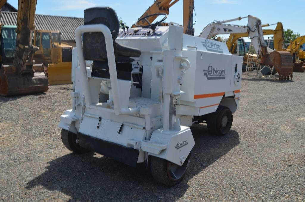 Wirtgen W1000L - Дорожная фреза: фото 4 Wirtgen W1000L - Дорожная фреза: фото 4