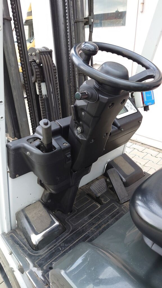 Электропогрузчик UniCarriers AG1N1L18Q: фото 12