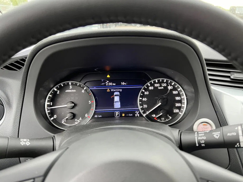 Новый Пикап, Грузопассажирский фургон Nissan Navara 4x4 2.5 D Double Cab - LE Plus - AUTOMATIC - FULL OPTIONS - EURO 2 - NEW!! - 3 UNITS: фото 12
