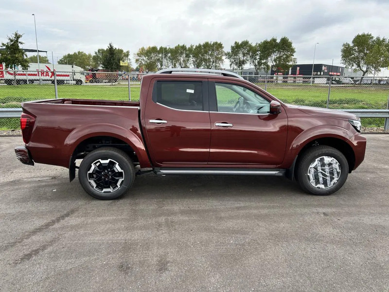 Новый Пикап, Грузопассажирский фургон Nissan Navara 4x4 2.5 D Double Cab - LE Plus - AUTOMATIC - FULL OPTIONS - EURO 2 - NEW!! - 3 UNITS: фото 8