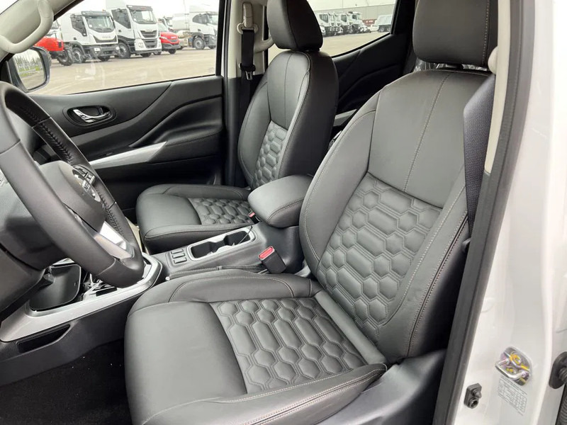 Новый Пикап, Грузопассажирский фургон Nissan Navara 4x4 2.5 D Double Cab - LE Plus - AUTOMATIC - FULL OPTIONS - EURO 2 - NEW!! - 3 UNITS: фото 15