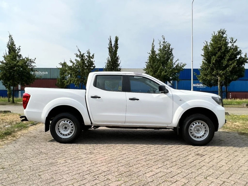 Nissan Navara 4x4 - 22 UNITS - 2.5 D Double Cab - XE - EURO 2 - NEW!! READY FOR WORK!!! - Пикап, Грузопассажирский фургон: фото 5 Nissan Navara 4x4 - 22 UNITS - 2.5 D Double Cab - XE - EURO 2 - NEW!! READY FOR WORK!!! - Пикап, Грузопассажирский фургон: фото 5
