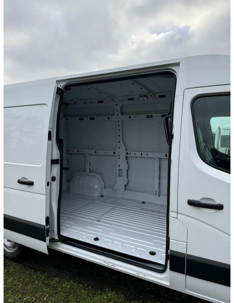 Renault Master L2H2 2.3D 140 HP - Euro 5 - NEW - 25 UNITS DIRECTLY AVAILABLE!!! - Цельнометаллический фургон: фото 3 Renault Master L2H2 2.3D 140 HP - Euro 5 - NEW - 25 UNITS DIRECTLY AVAILABLE!!! - Цельнометаллический фургон: фото 3