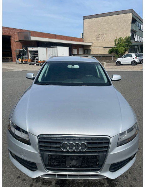 Audi A4 - Легковой автомобиль: фото 4 Audi A4 - Легковой автомобиль: фото 4