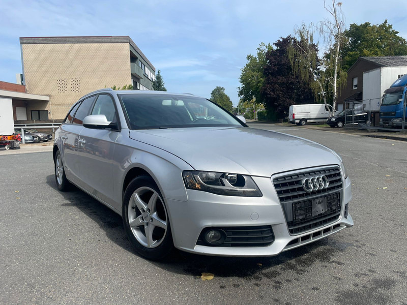 Audi A4 - Легковой автомобиль: фото 2 Audi A4 - Легковой автомобиль: фото 2