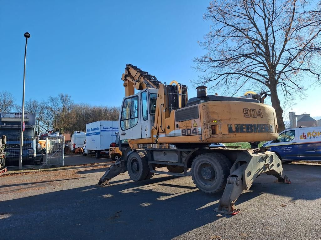 Liebherr A904C Umschlagbagger Greifer +Magnetvorbereitun - Колёсный экскаватор: фото 5 Liebherr A904C Umschlagbagger Greifer +Magnetvorbereitun - Колёсный экскаватор: фото 5