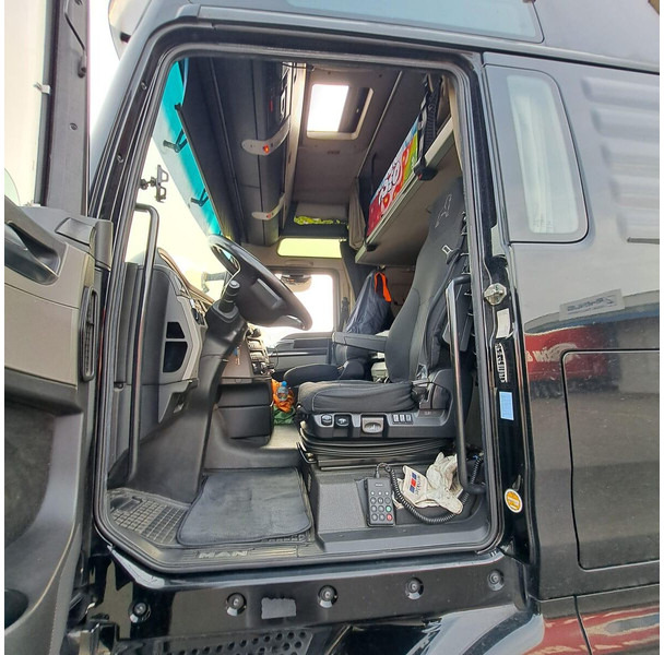 MAN 26.500 XXK BDF Vollausst. - Грузовик-контейнеровоз/ Сменный кузов: фото 4 MAN 26.500 XXK BDF Vollausst. - Грузовик-контейнеровоз/ Сменный кузов: фото 4