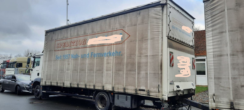 MAN TGM 12.250 - Тентованный грузовик: фото 3 MAN TGM 12.250 - Тентованный грузовик: фото 3