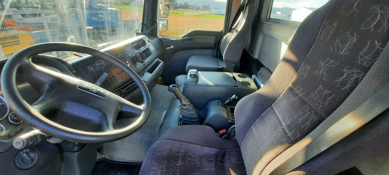 Самосвал, Автоманипулятор MAN TGM 18.240PS 4x2 3.S-Kipper mit Kran: фото 12