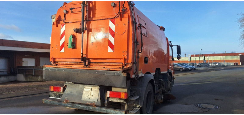 Mercedes-Benz Atego 1524 2 6-Zyl. 4x2 - Подметально-уборочная машина: фото 4 Mercedes-Benz Atego 1524 2 6-Zyl. 4x2 - Подметально-уборочная машина: фото 4