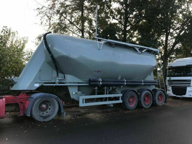 SPITZER SF 2734/2P Zement/Silo German Fahrzeug - Полуприцеп-цистерна: фото 1 SPITZER SF 2734/2P Zement/Silo German Fahrzeug - Полуприцеп-цистерна: фото 1
