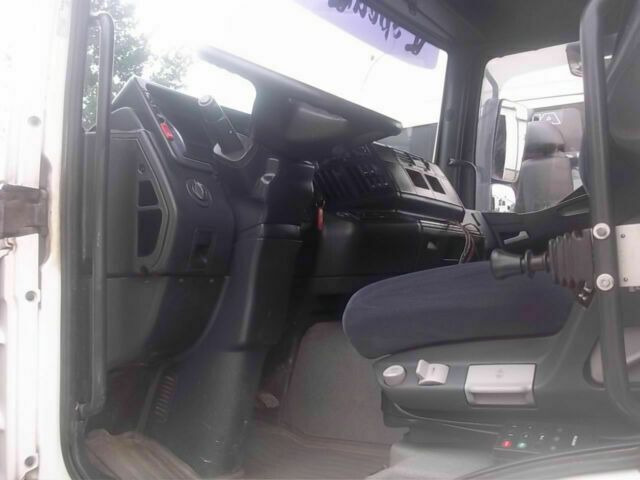 MAN 18.430TGA XXL Euro4 Anloger Tacho Vollausst - Тягач: фото 4 MAN 18.430TGA XXL Euro4 Anloger Tacho Vollausst - Тягач: фото 4