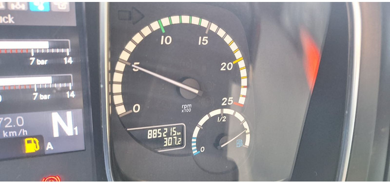 Тягач Mercedes-Benz 1845 SZM Mega Spacs Vollausst: фото 10