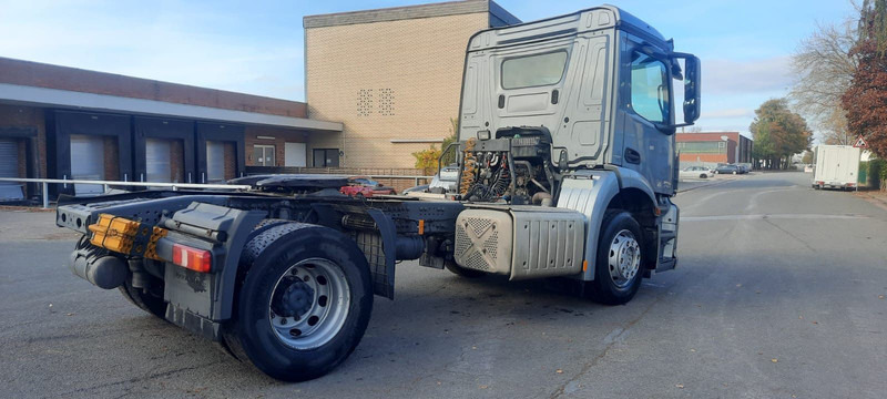 Mercedes-Benz Actros 1832LS E6 - Тягач: фото 5 Mercedes-Benz Actros 1832LS E6 - Тягач: фото 5