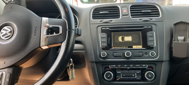 Легковой автомобиль Volkswagen Golf: фото 6